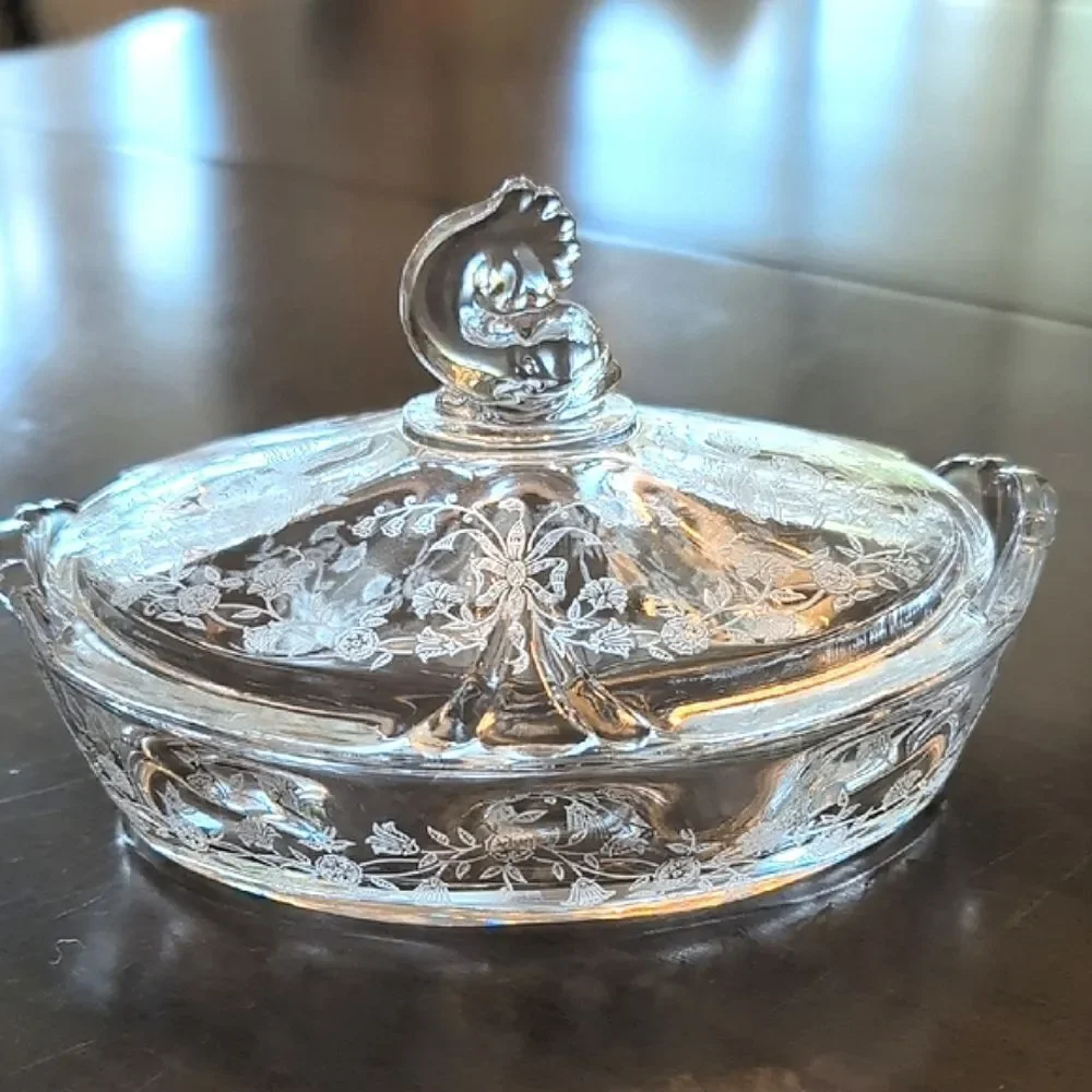 Heisey Glass Elegant Queen Ann Etched Orchid Lemon Dish with Dolphin Finial 1940